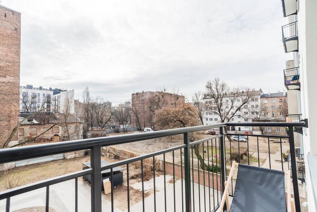 Cozy Flat Near Metro Szwedzka Appartement *